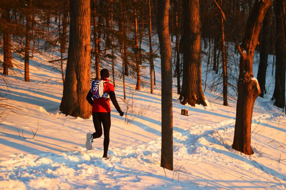 courir-en-hiver-courir-dans-le-froid-neige courir en hiver n'est pas un probleme un bon équipement et courir dans le froid est même un plaisir !