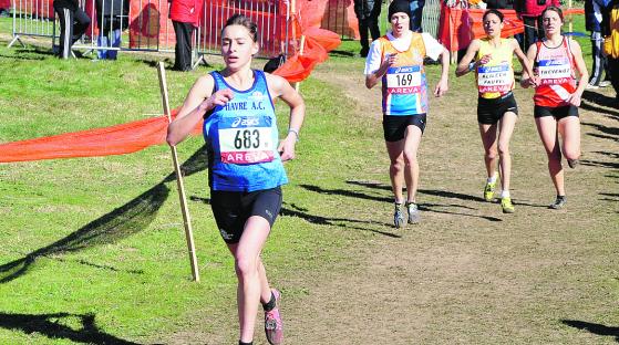 championne de france de cross 2015 jacqueline gandar est la championne de france espoir de cross-country 2015