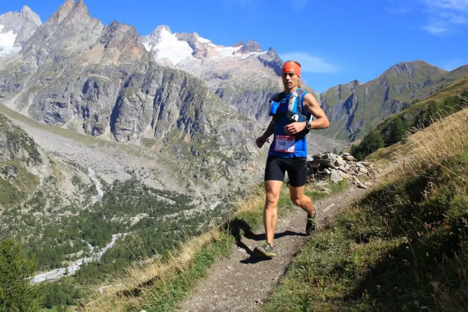 livre ultra ordinaire de joan roch coureur d'ultra