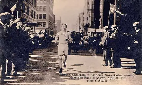histoire du marathon de boston : plus vieu marathon du monde