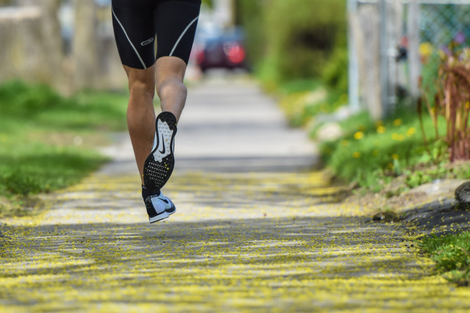 nike flyknit racing road