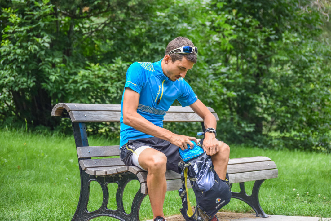 Sac trail Raidlight Responsiv 10L + tenue Ultralight