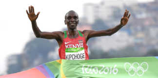 L’entraînement marathon kenyan avec Eliud Kipchoge L'entrainement marathon kenyan avec Eliud Kipchoge