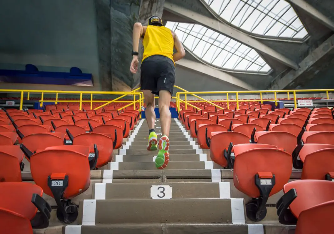 Renforcement musculaire en course à pied #1 : La séance d’escaliers en 6 exercices !