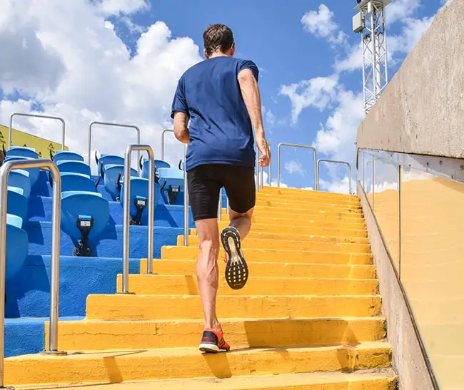 le renforcement musculaire en course à pied 5 méthodes simples comme les escaliers