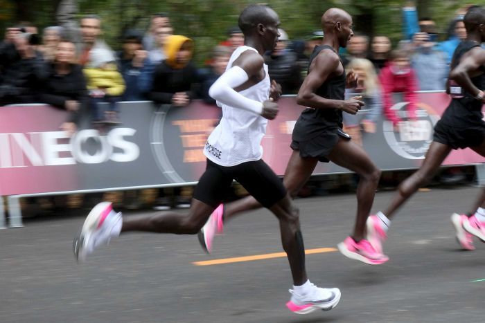 Eliud Kipchoge 1h59'40 !! Les 5 raisons de sa réussite dans la quête des moins de 2h au marathon