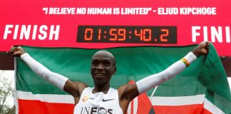 Eliud Kipchoge en moins de 2h au marathon : l’analyse détaillée eliud kipchoge passe sous les 2h au marathon au ineos project