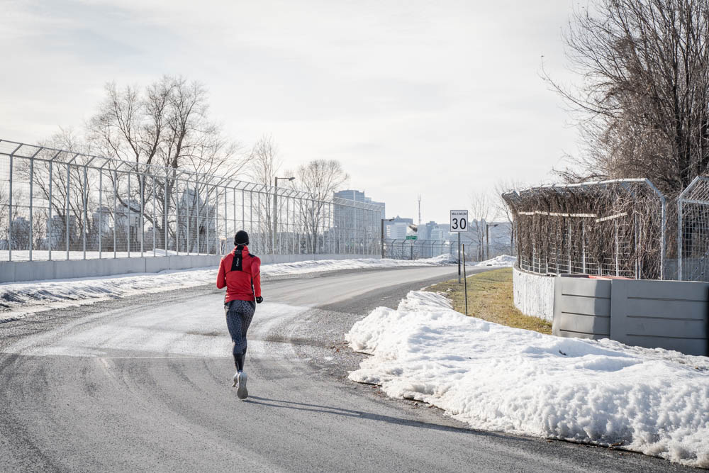 Hoka Carbon X : LA chaussure à plaque carbone des amateurs ?