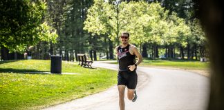 Pourquoi est-ce que j’ai l’air « facile » en compétition ? (et pourquoi ça fait courir plus vite) Pourquoi est-ce que j’ai l’air « facile » en compétition ? (et pourquoi ça fait courir plus vite)