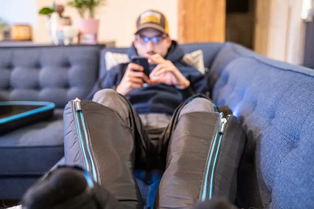 Pistolet de massage et bottes pressothérapie : mon avis complet