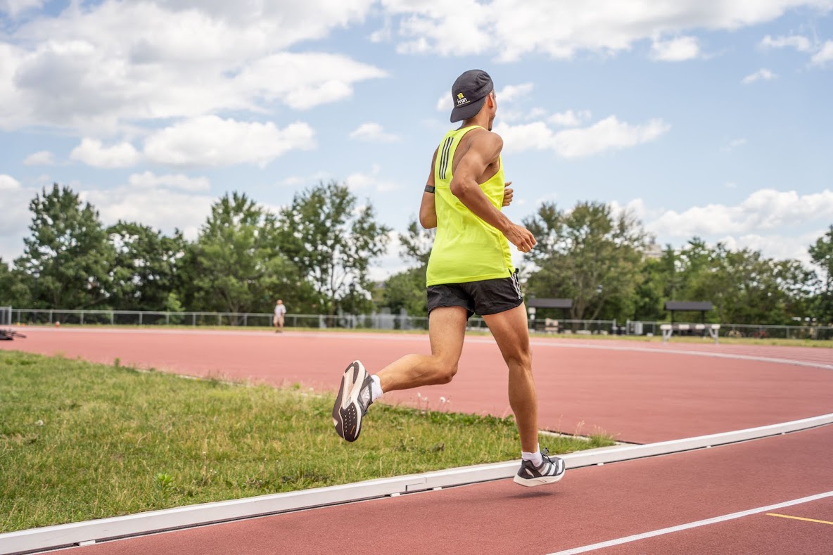Comment courir plus vite grâce aux filières énergétiques